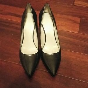 Nine West Pump